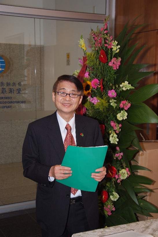 Sr. Ramón Tzung-hsien Chen, anfitrião