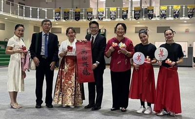 Director General Chou was invited to attend the Lunar New Year celebration at Carrollton School of the Sacred Heart on February 16