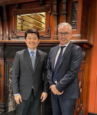 Director General David Cheng-Wei Wu Meets with CIS's Executive Director Tom Switzer