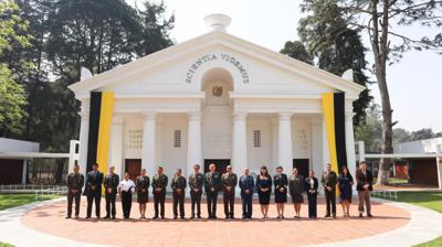 Apertura del Curso de Mandarín en el Comando Superior de Educación del Ejército de Guatemala
