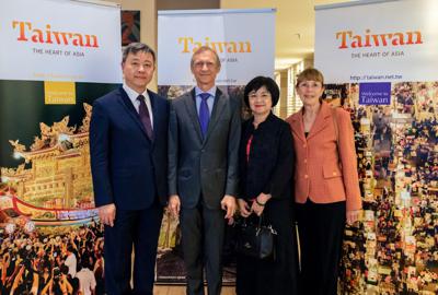 駐普羅旺斯辦事處舉辦新任處長沈真宏總領事到任相見會，法國友人紛紛表達對台灣的強力支持！
