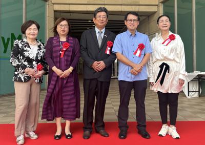2023/11/24午前、当処の王瑞豐処長は「琉球台灣商工協會」が主催する「台灣フェア」にてスピーチとリボンカットに参加しました。