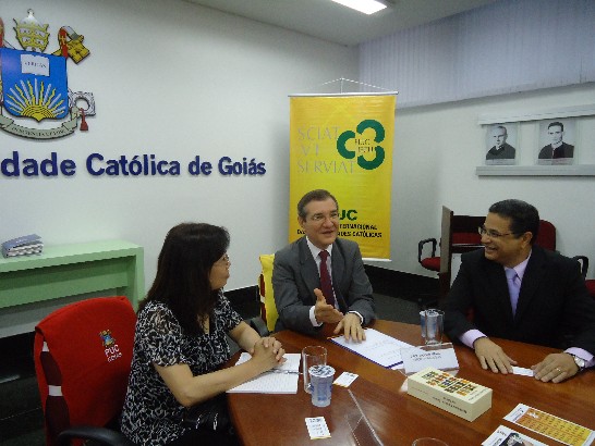 青年大使團訪問巴西進行交流活動