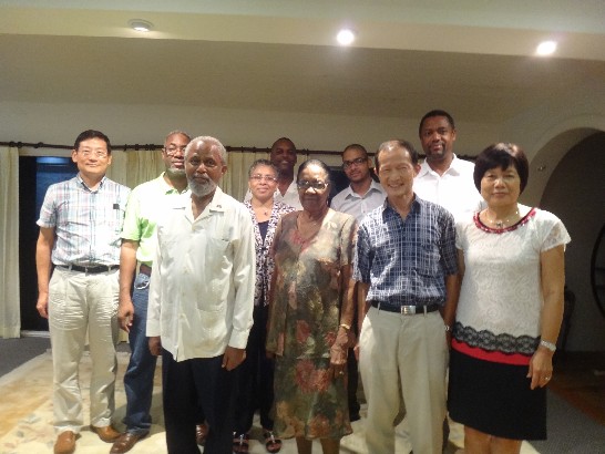 H.E. Ambassador Benjamin Ho hosted dinner in honor of Governor General of Belize H.E. Sir Colville Young and his family.