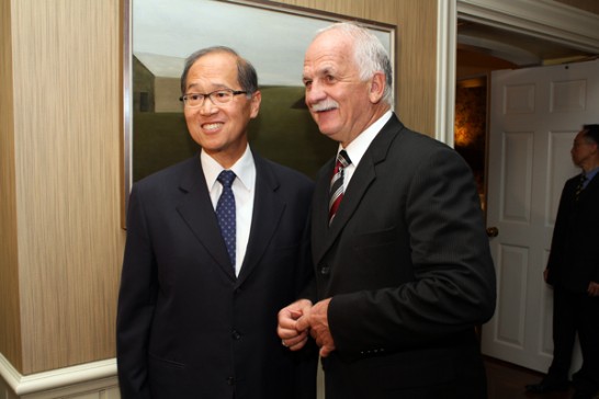 Dr. David Lee with Public Safety Minister, Hon. Vic Toews 