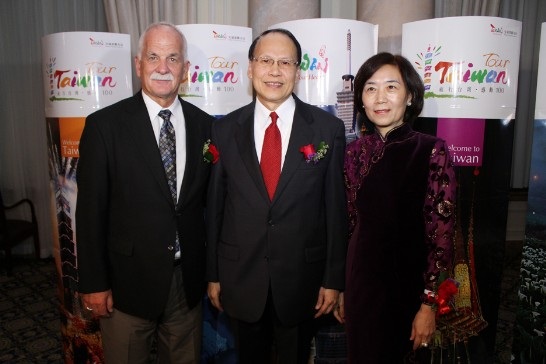 ROC (Taiwan) Representative Dr. C.K. Liu and Mrs. Liu welcome Hon. Vic Toews, Minister of Public Safety