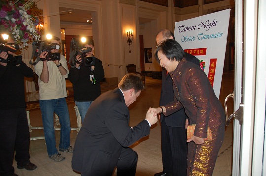 MP Peter Stoffer greets Mrs. Lee with humor.