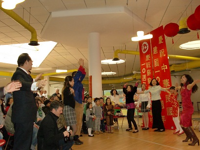 蘇黎世中文學校慶祝建國100年及10週年校慶