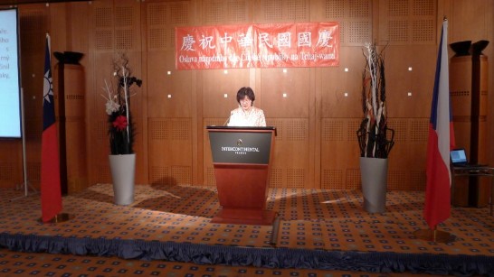 駐捷克薛代表美瑜於慶祝國慶酒會致詞時說明活路外交各項成果，並籲請捷克各界續予支持