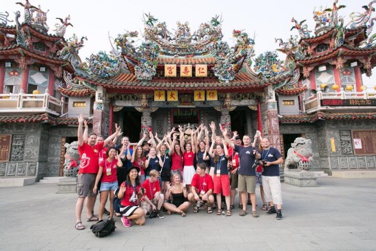 薛福奇（Sevcik）民俗藝術團參訪仁壽宮