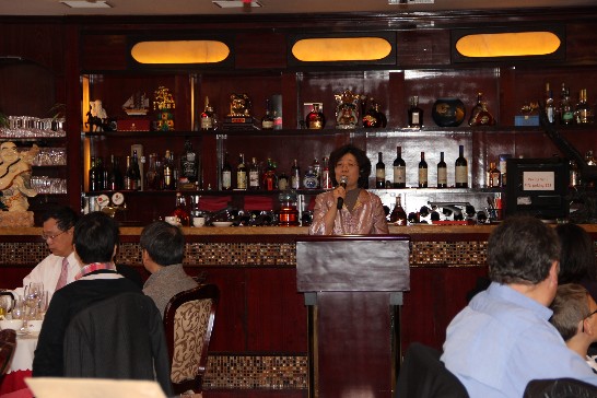 薛代表於年終聚餐會致詞