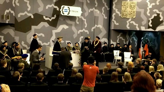 謝助理教授國榮接受HK校長頒贈獎章