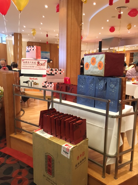 餐會現場摸彩獎項豐富