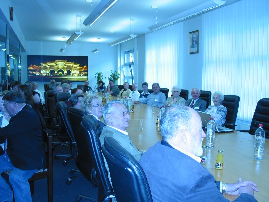 國會議員選區選民至本處聽取國情說明會情形