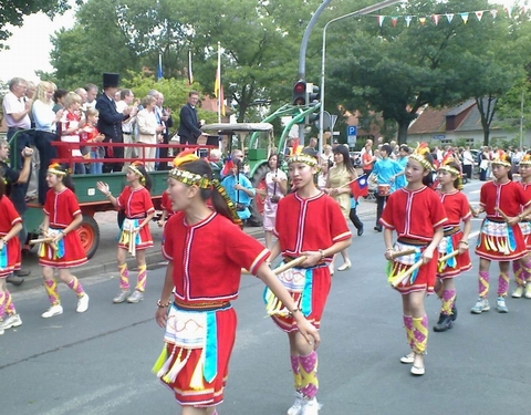 台北胡琴樂團於國際Beeke民俗舞蹈節參加民俗遊行