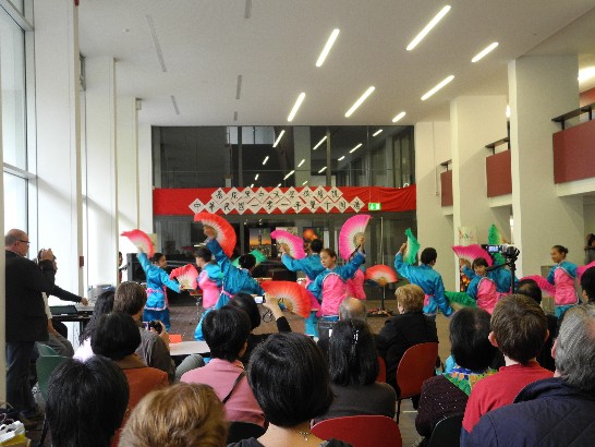 慕尼黑中文學校於101年10月13日在該校舉辦慶祝中華民國101年雙十國慶活動!