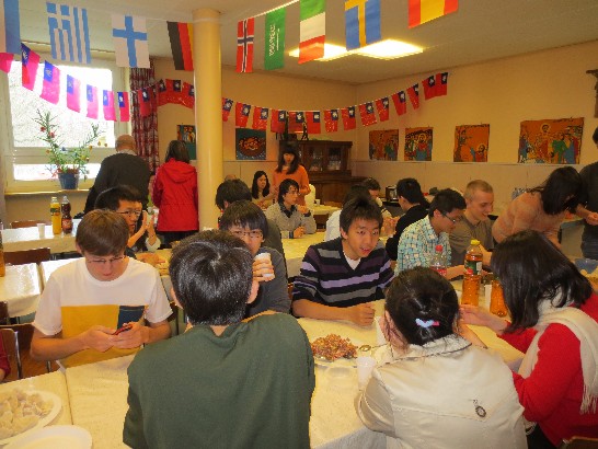 慕尼黑台灣同學會於102年4月13日舉辦"102年新春迎新會"!