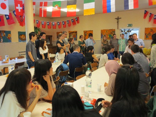 德國慕尼黑台灣同學會於102年6月15日舉辦"包粽子慶端午"活動!