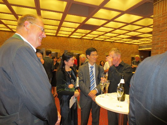 駐慕尼黑辦事處鄭處長兆元夫婦出席102年8月31日慕尼黑Gasteig音樂廳"黃安妮鋼琴演奏會"!