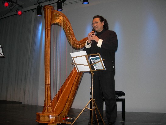 音樂家李哲藝先生