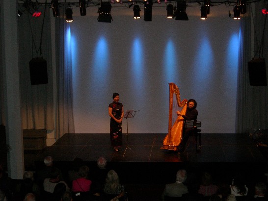 演唱者劉家馨女士 音樂家李哲藝先生