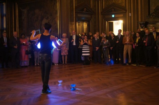 紀同學扯鈴表演獲得滿堂彩