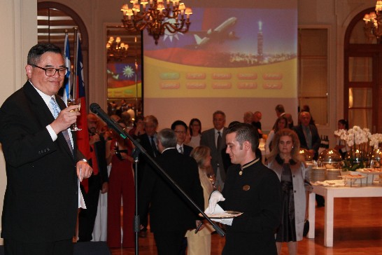 Ambassador Paul Chang toasts to the ROC Taiwan National Day.