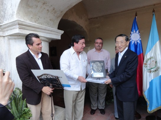 fecha de publicación:2012/12/6