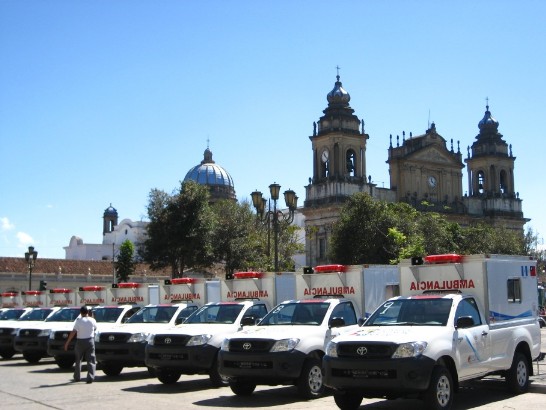 Este año la Embajada de la República de China (Taiwan) ha entregado 57 ambulancias al Govierno de Guatemala, más de un 65% de la totalidad comprometida (87 ambulancias entre los años 2008 y 2011).