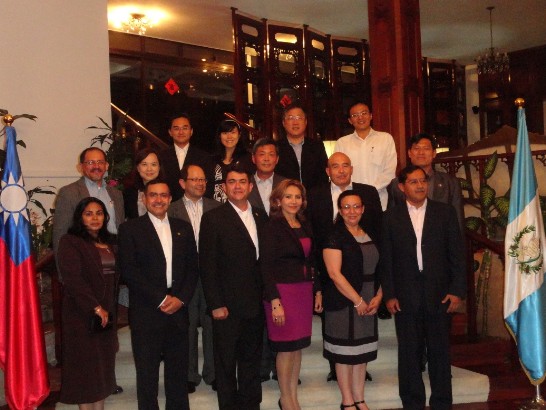 與會貴賓合影留念