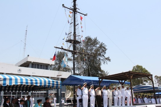 瓜海軍司令部歡迎我支隊長等一行