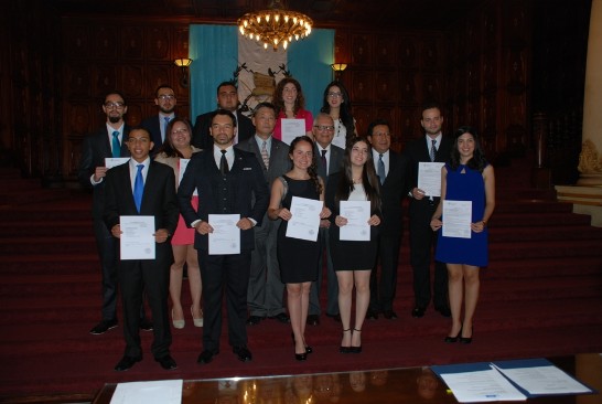 本年全體受獎生合影