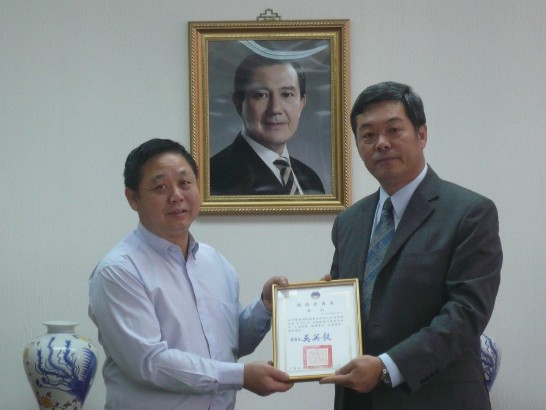 世界廣東同鄉總會瓜地馬拉分會鄭會長森明