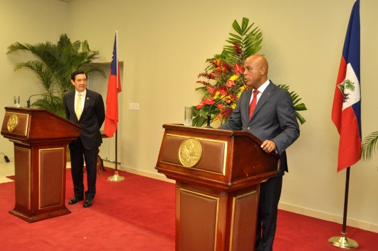 兩國元首聯合新聞說明會。