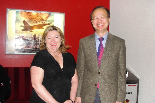 杜大使與參議員Aideen_Hayden