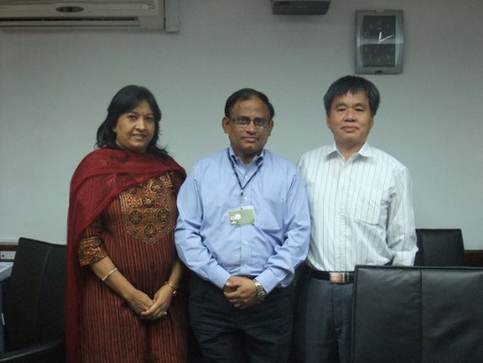 Prof. Chang, Director of Science and Technology Division, paid a visit to Council of Scientific and Industrial Research (CSIR) and held a meeting with Mr. A. Chakraborty and Dr. Purnima Rupal, International Science and Technology Affairs. Both sides agreed to encourage national laboratories to increase exchanges and to establish contacts between scientists and researchers.