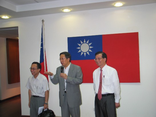 Amb. Ong welcomes Minister of Education, Dr. Wu, Ching-Ji at TECC