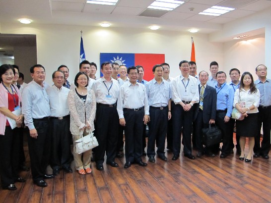 Mr. Kuo-Hsin Liang, Vice Minister of MOEA, led “2011 Taiwan Investment Delegation” visit TECC on 23th of August. 