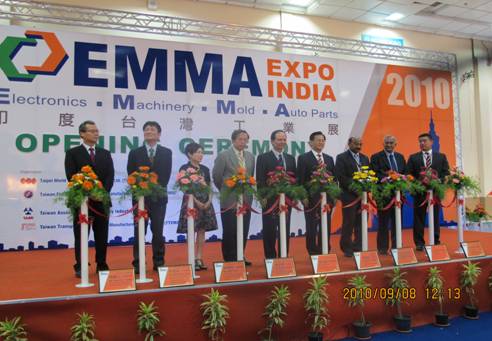 2010年9月8日印度台灣工業展舉行開幕典禮，經濟部黃重球次長及翁大使受邀出席致詞