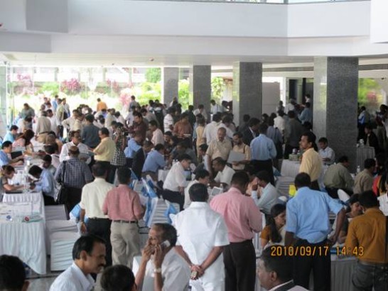 2010年9月17日南亞貿訪團於Cochin市辦理貿易洽談會，超過300家印度買主與我37家廠商進行洽談。