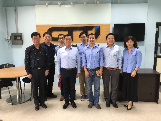 Director General Charles Li(left4)