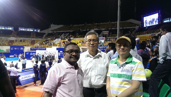 Director General Mr. Frank M C Lin (center) 