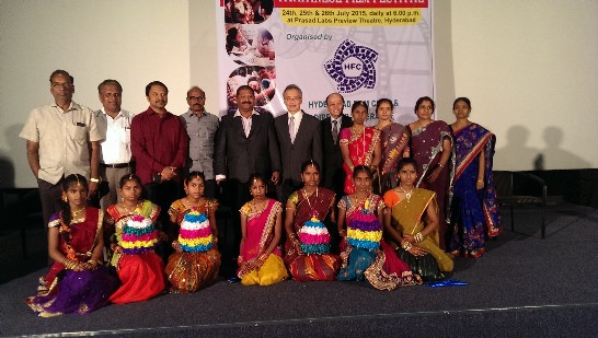 Director General Mr. Frank M. C. Lin (center right)