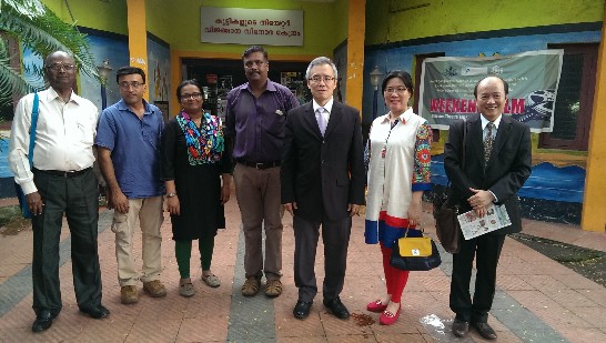 Mr. &amp; Mrs. Frank M C Lin (right 3 right 2)