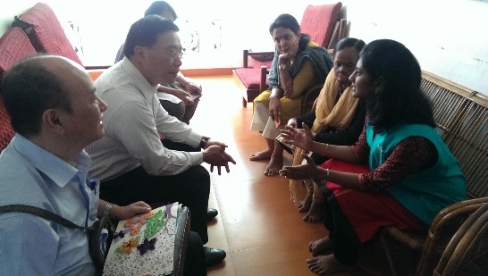 Director General Charles Li(left2)