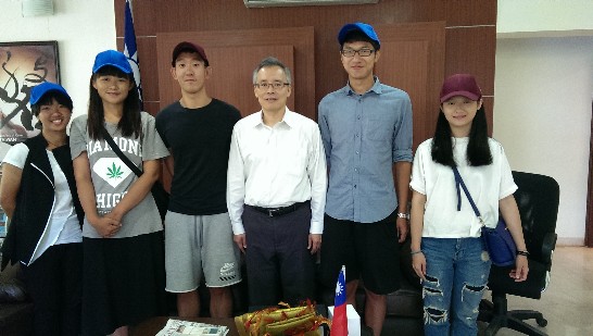 林明誠處長(右3)