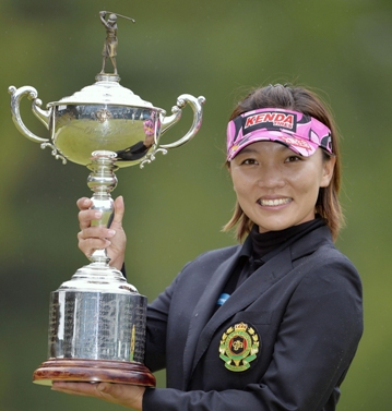 台湾のテレサ・ルー（盧曉晴）がゴルフ・日本女子オープンで優勝