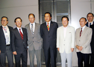 馮寄台・駐日代表処代表が９月２７日来日し着任