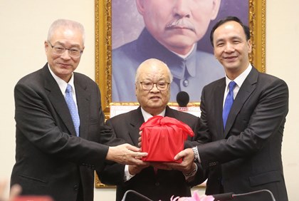 朱立倫氏が中国国民党主席に就任
