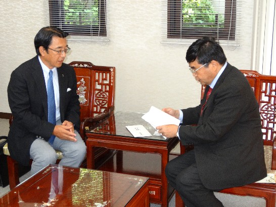 熊本県から高雄市爆発事故へ300万の寄付金贈呈(二)